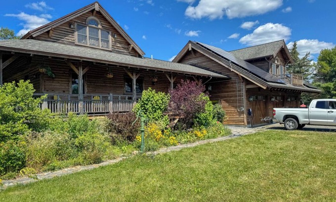 Patten House | Luxury Katahdin Region Getaway – Fully Furnished 4BR Retreat