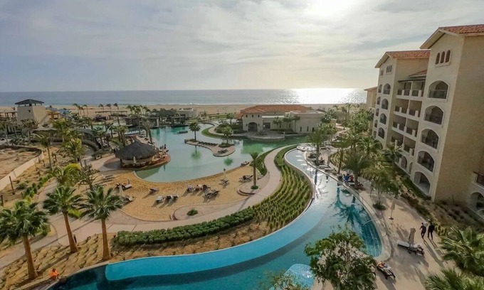Los Cangrejos II y III Resort | Luxury Resort Studio - Golf & Spa