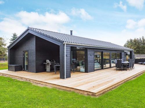 Lonstrup House | Luxury Retreat in Lonstrup-By Traum