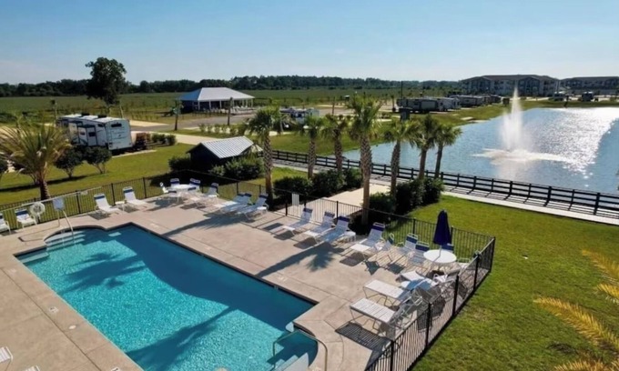 Foley RV Rental | Luxury RV Lot 82 in Grand Riviera Resort/Foley, AL/Daily and long term available