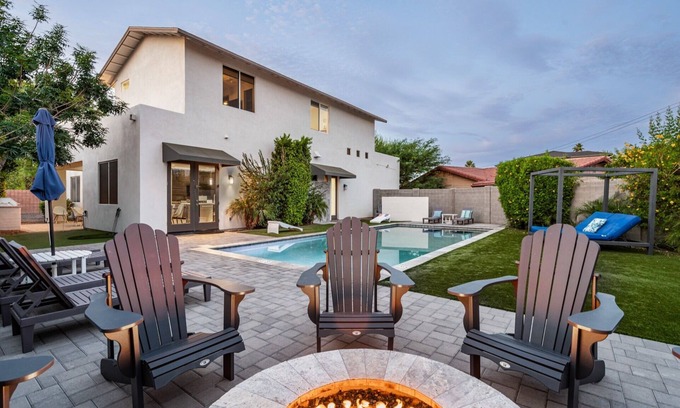 Southwest Village House | Luxury Scottsdale Gem - Steps from Old Town