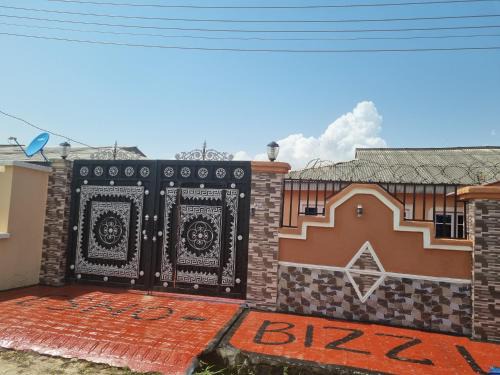 Ikorodu Apartment | Luxury & Secured 3 Bedroom House with 24 Hours Solar Light