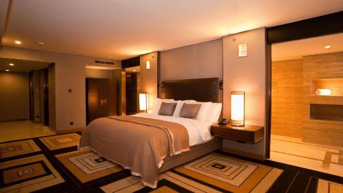 Abu Qurqas Hotel | Luxury stay