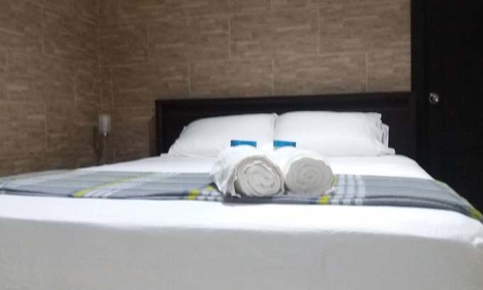 Urdesa Apartment | Luxury Suite, 1 bedroom