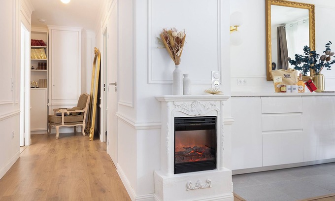 Bagneux Apartment | Luxury Suite 10 Minutes from Paris - Private Sauna, Cinema & Premium Experiences