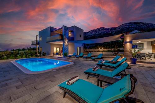 Zvekovica Villa | Luxury Villa Bava-5minutes to center