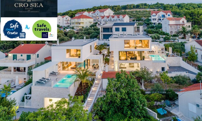 Sutivan Villa | Luxury Villa Complex VITAE & PAX