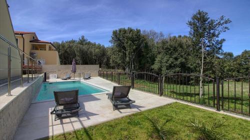 Banjole Villa | Luxury villa Mar with pool 200m from the beach and restaurants