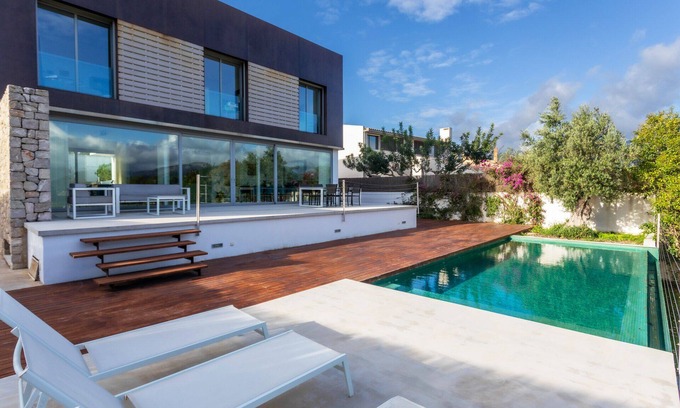 Establiments Villa | Luxury villa near Palma with stunning views