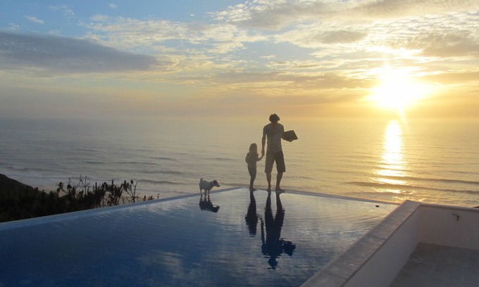 Falca Villa | Luxury villa on the coast with private pool, terrace, sea view. Near Nazaré