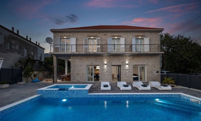 Sucuraj Villa | Luxury Villa Stone Oasis Hvar with pool, jacuzzi