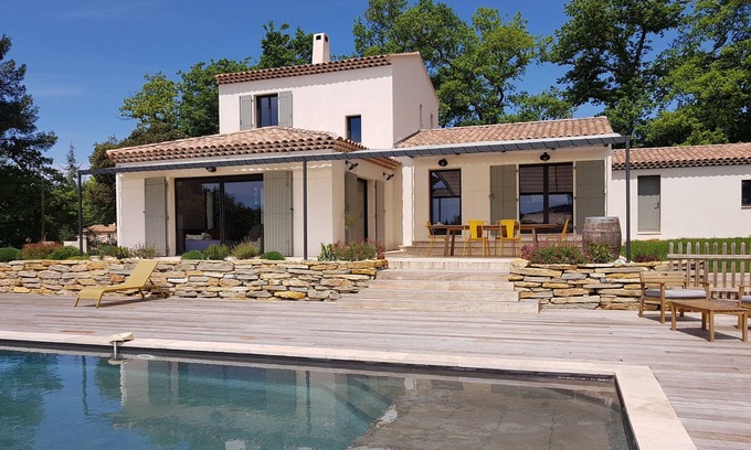 Saint-Cannat Villa | Luxury villa with swimming pool near Aix-en-Provence