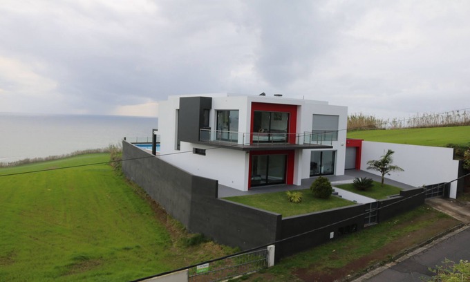 Ponta Delgada Villa | Luxury Villa With Pool!