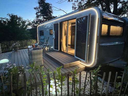 Luetow Other | Luxuswohnwagen Dreamer mit Achterwasserblick