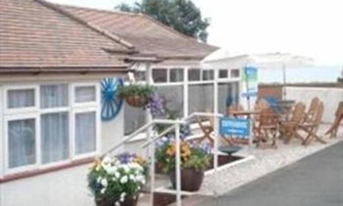 Dawlish House | Lyme Bay House