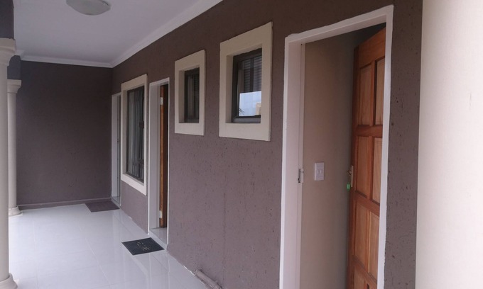Polokwane House | M n M Guest House in Polokwane Turfloop