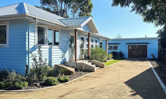 Lake Conjola House | Mabel’s Lake Conjola - If you know, you know…