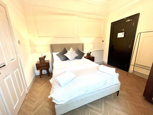Auchterarder House | 'Mac' in ApartNest Auchterarder