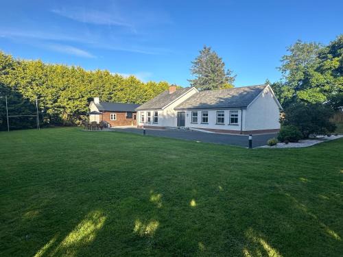 Clogher House | Mac's Cottage