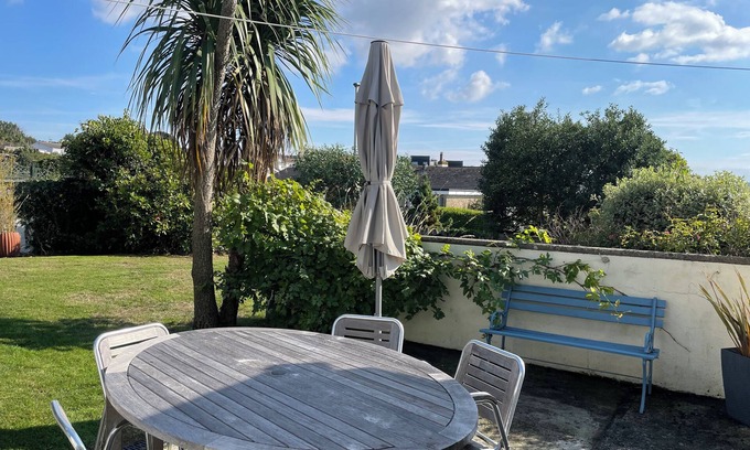 Kingsbridge Cottage | Maceley