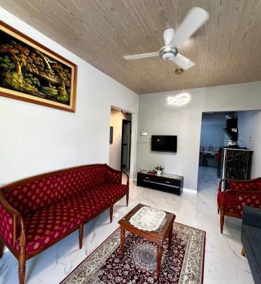Kuching House | Mader Home