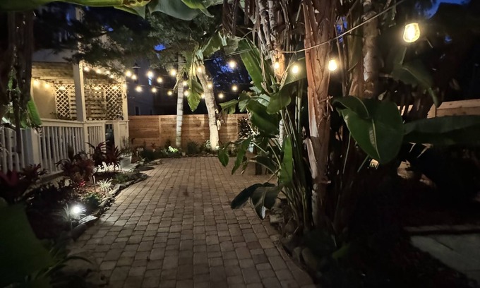 St. Augustine Beach Cottage | Magical courtyard private cottage by beach