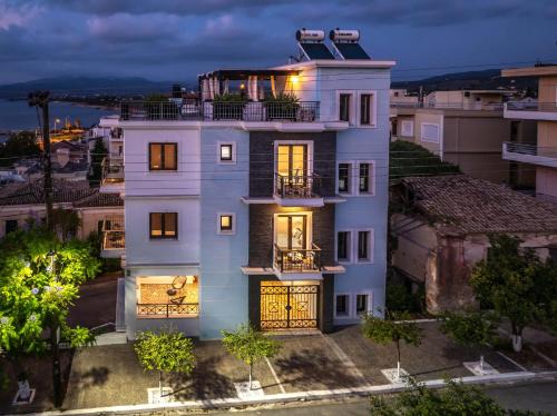 Kiparissia Apartment | Magical Seaside Town Boutique Apts 2