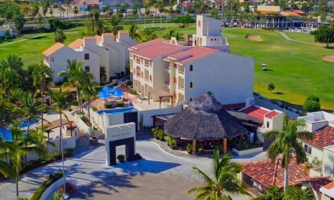 Campo de Golf Fonatur Hotel | Magnificent 1BR Condo near Gulf of California Beach