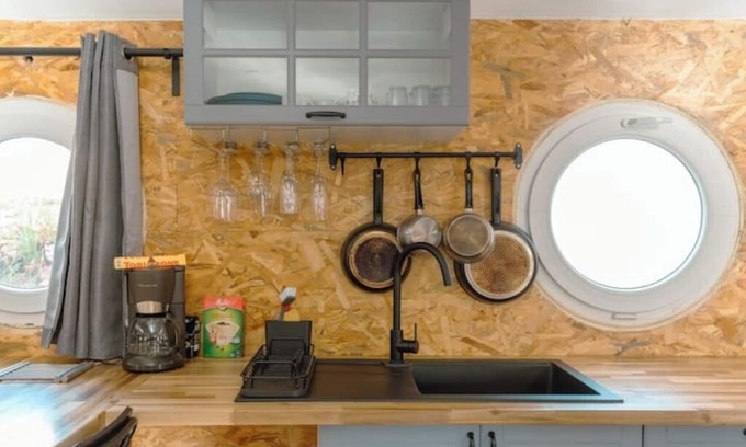 Cote Pavee Boat Rental | Magnificent, cosy and spacious houseboat in Toulouse