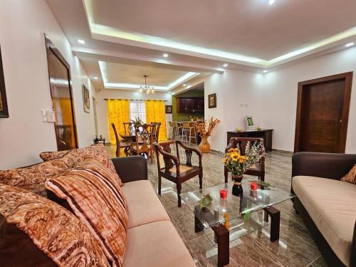 Residencial El Doral House | Magnifico Alojamiento