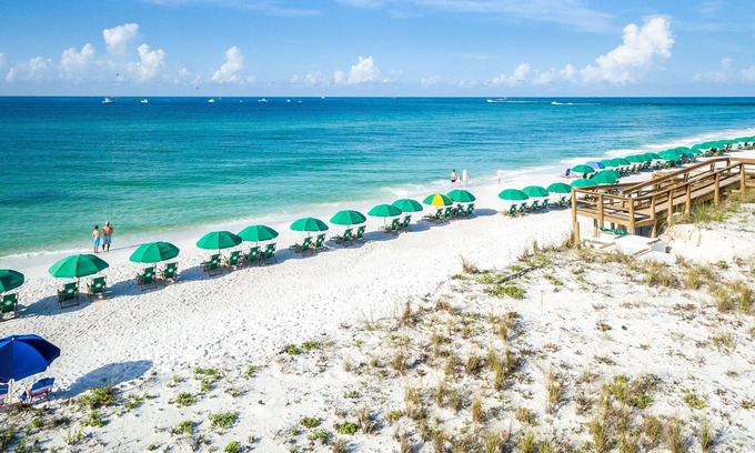 Holiday Isle Condo | Magnolia House 103 2 Bedroom Condo by RedAwning