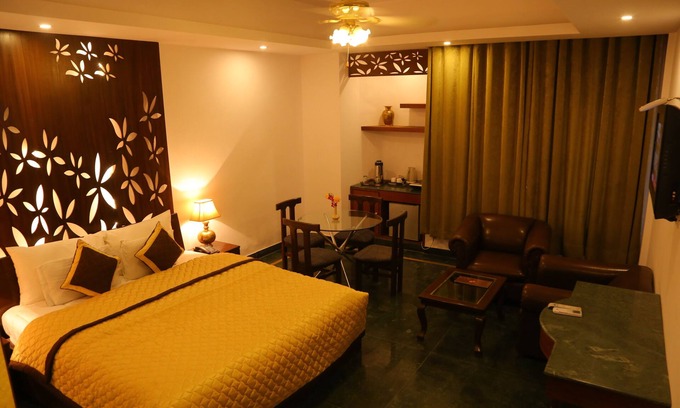 Chhata House | Magsons Resorts VISIT TAJ MAHAL Package for 2pax