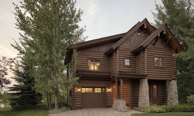 Victor House | Mahogany Dun Cabin. New 4 Bedroom Listing in Teton Springs, Victor, ID.