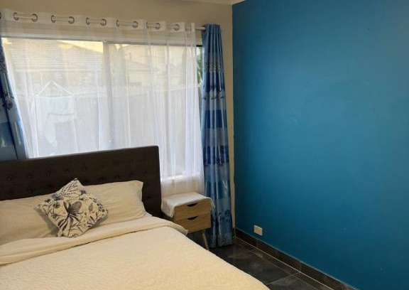 Truganina House | Mahzan on Dromana Room 3