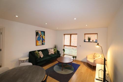 Maidenhead Apartment | MAIDENHEAD Stylish and modern 2 bedroom apartment