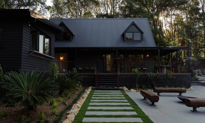 Valdora House | Main House & Games Room