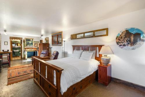 Creede Apartment | Main Street Studio