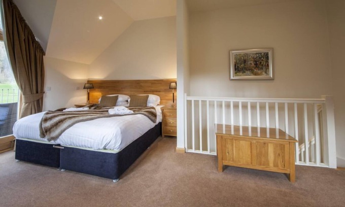 Kenmore Villa | Mains of Taymouth, Kenmore ~ 5* 10 Maxwells - sleeps 2 guests in 1 bedroom