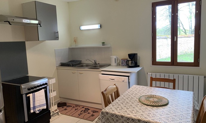 Villegongis House | Maison à la Campagne