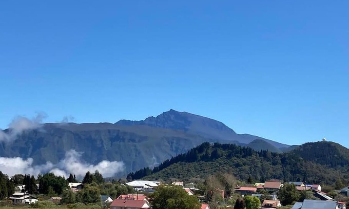 La Plaine des Cafres Apartment | Maison a Bourg- Murat proche de la cité du volcan