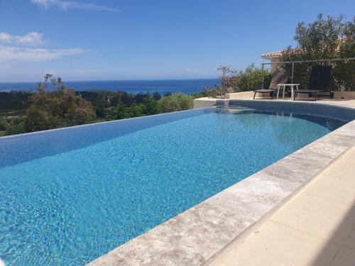 Solenzara Villa | Maison au calme avec vue magnifique