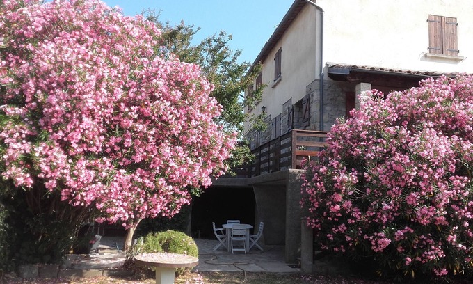 Aubenas House | Maison Avec Piscine Aubenas