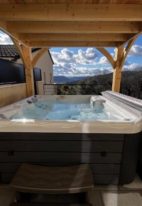 Cazoules House | Maison avec spa privatif et vue sur la vallée