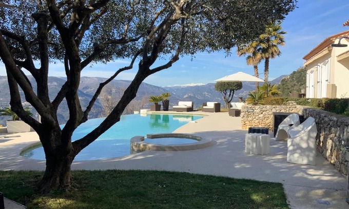 Aspremont House | Maison charmante à Aspremont avec piscine privative