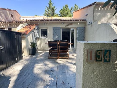 Les Mathes House | Maison Cosy à La Palmyre - 4 Pers, Terrasse, Wifi, Plage à 1 km - FR-1-705-62