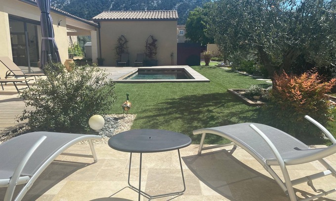 Robion House | Maison Dans le Luberon