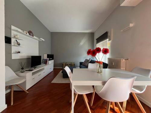 Intra Apartment | Maison de l'Eau