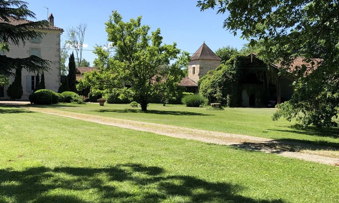 Casseneuil Other | Maison de Maître, manor house style, on the banks of the Lot, countryside, heated swimming pool, tennis court, sauna