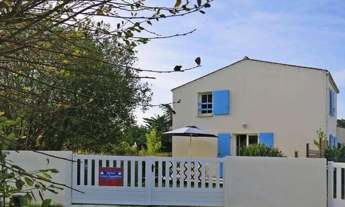 Saint-Georges-d'Oleron House | Maison de vacances calme à St-Georges-d'Oléron, proche plage, 4 couchages, jardin, parking, ménage inclus - FR-1-246A-204