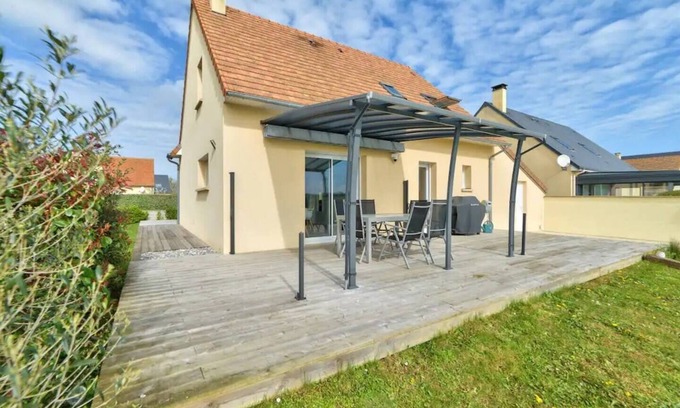 Varaville House | Maison Flair - 800m from the beach, for 6 persons